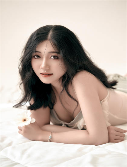 人人澡超碰碰97碰碰碰_英语老师没戴罩子让我抄了